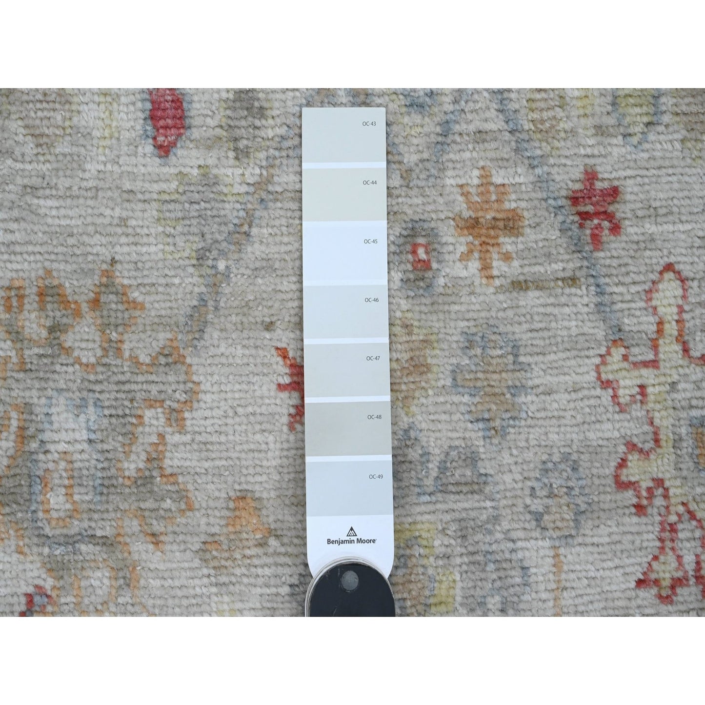 3'10"X12'3" White Angora Oushak Leaf Design Hand Knotted Wool Runner Rug