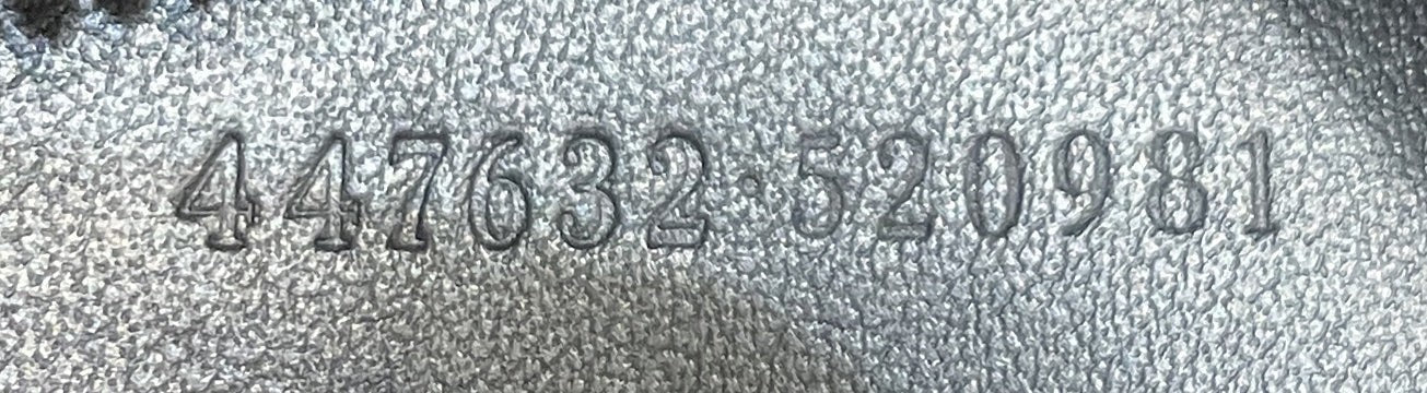 Gucci Gg Marmont Monochrome Shoulder Bag Matelasse Leather Small