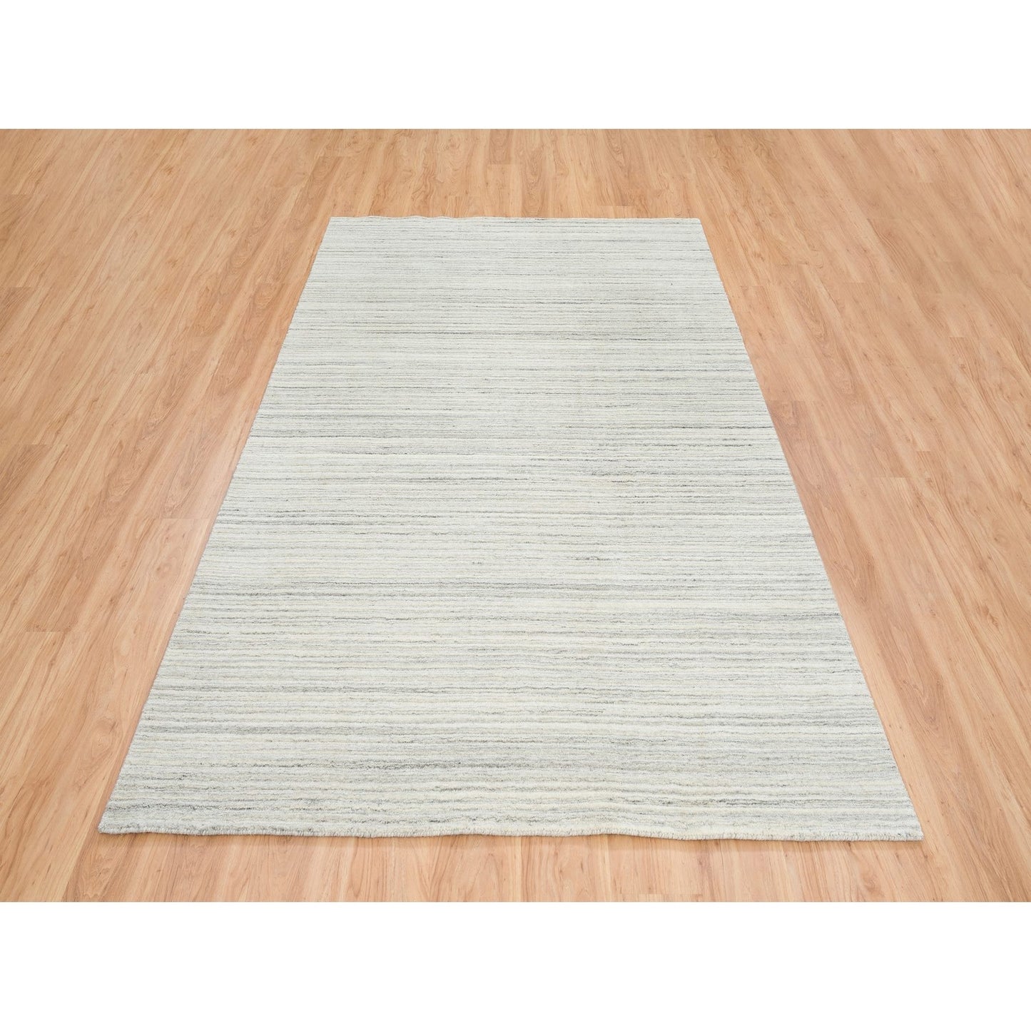 6'1"X9' Ivory Modern Design Hand Loomed Undyed Natural Wool Rug