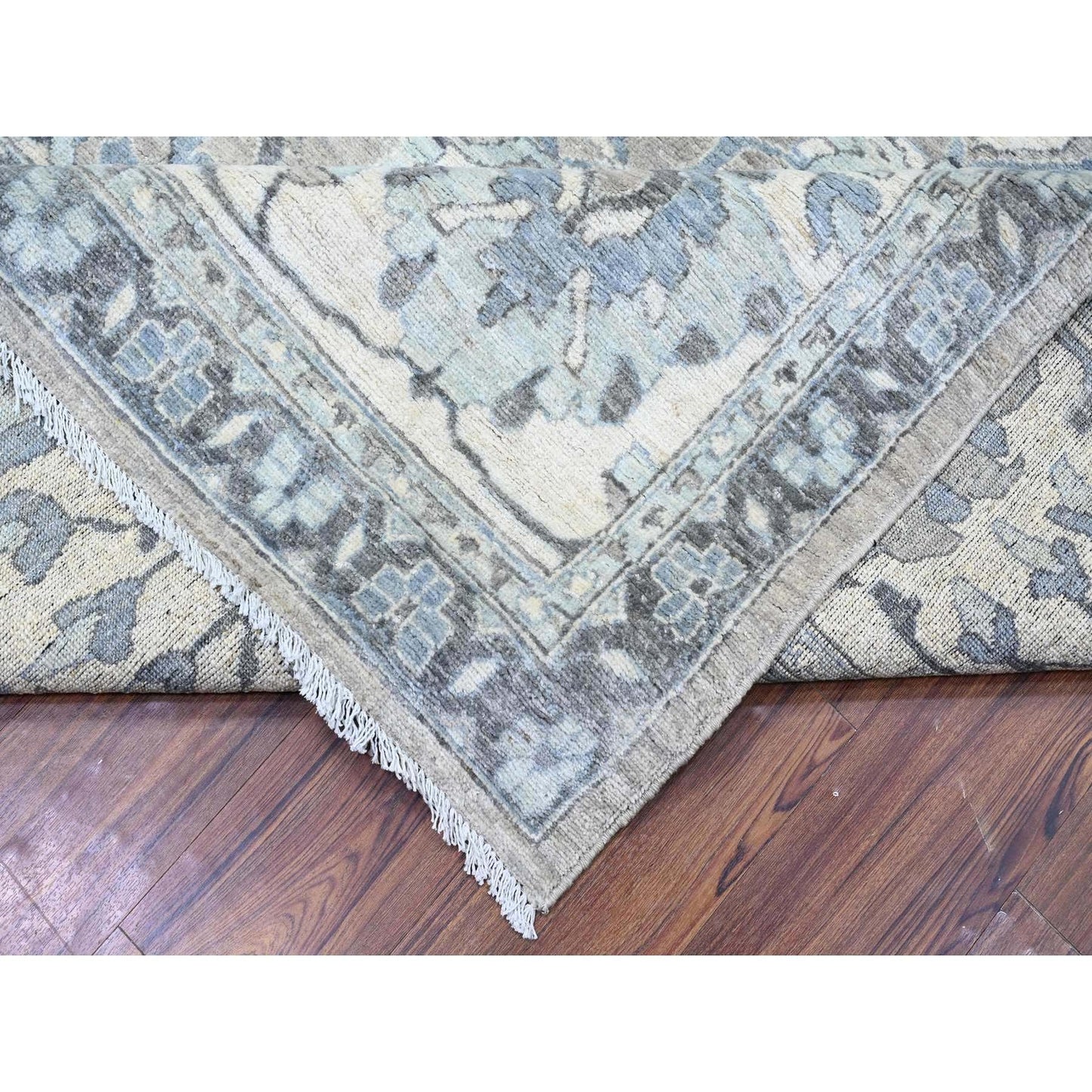 11'6"X15' Mineral Deposit Gray Sickle Leaf Design Pure Wool Oversized Rug