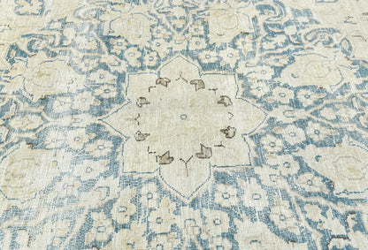 Handmade Muted Floral Distressed 10X13 Ft Vintage