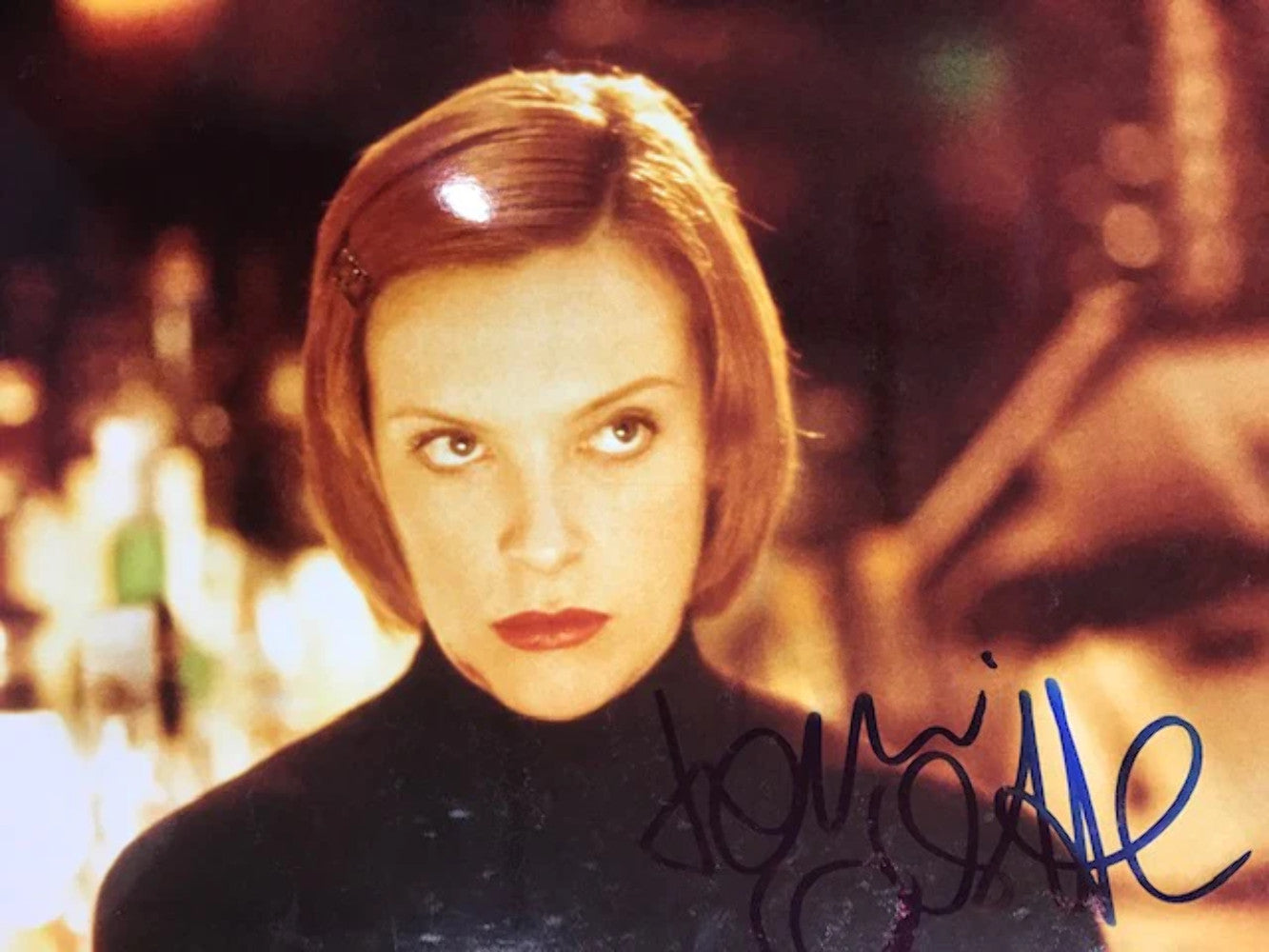 Toni Collette Autographed 8X10 Celebrity Photo