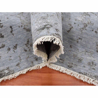 Rug 8'10"x11'9" Gray Wool and Silk Hand Knotted Zoroastrian Tebraz Design