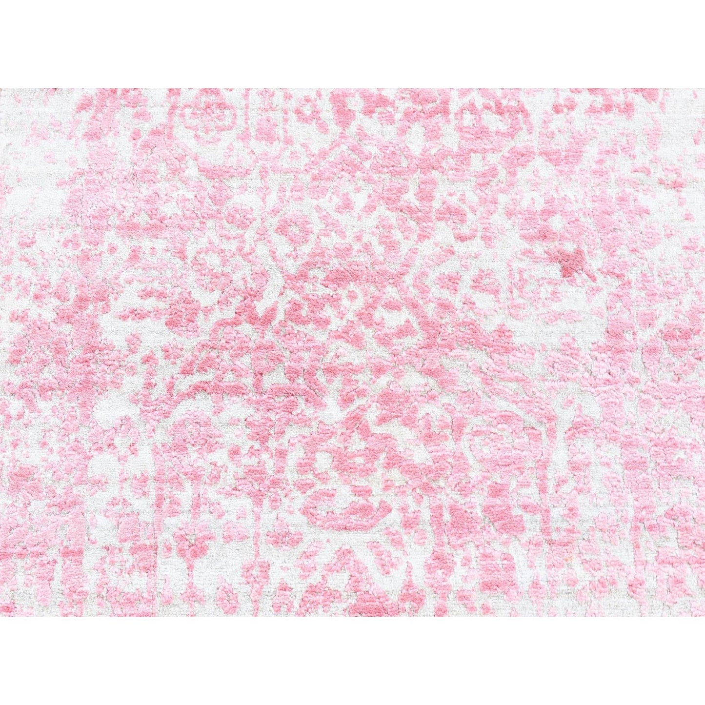 2'6"X7'9" Pink Broken Farsian Design Wool/Silk Hand Knotted Runner Rug