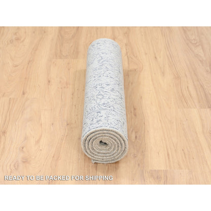 2'6"X6' Hand Loomed Light Gray Fine Jacquard Wool And Art Silk Runner Rug