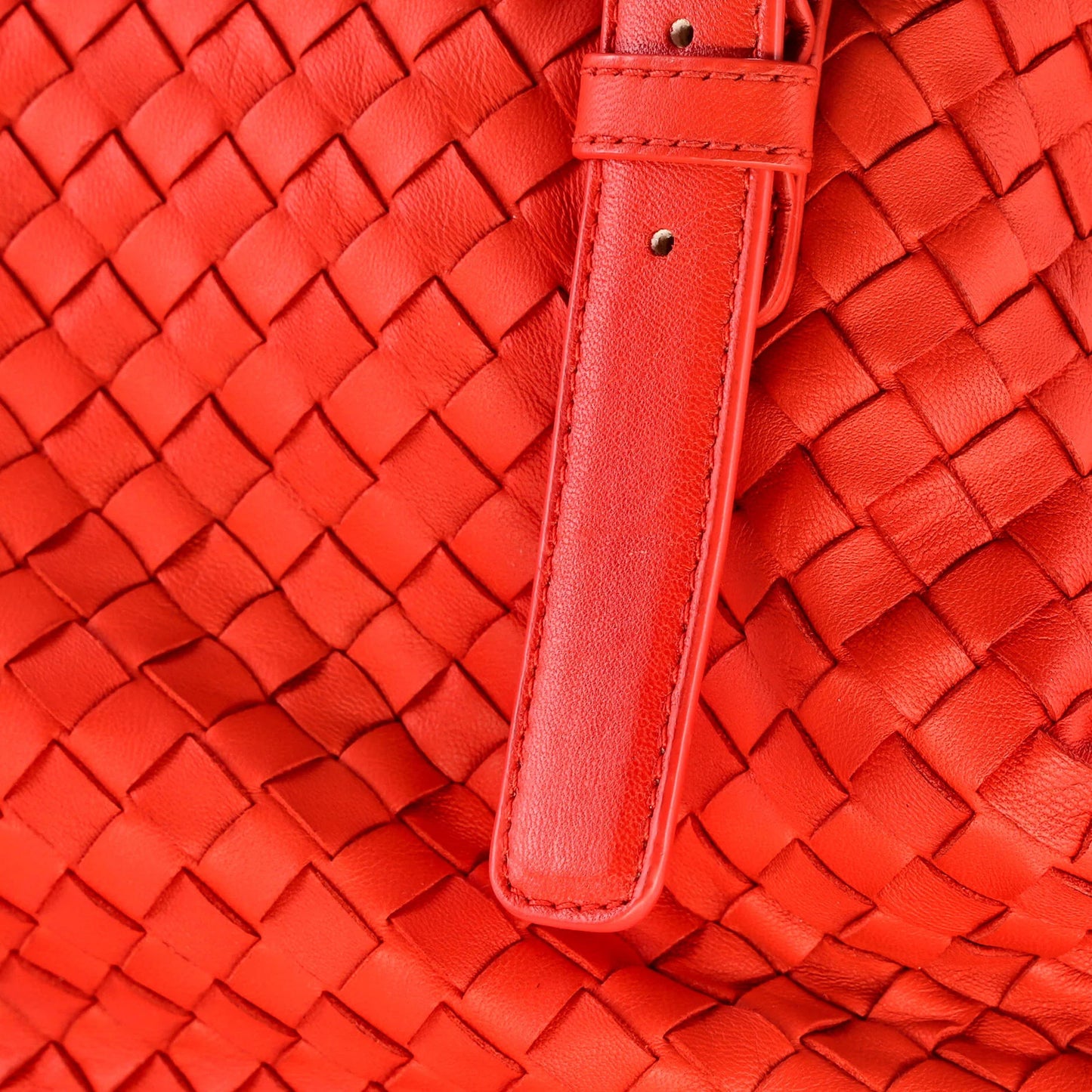 Bottega Veneta A-Shape Tote Intrecciato Nappa Large