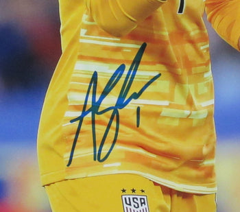 Alyssa Naeher Usa Women'S Soccer Signed/Auto 11X14 Photo Framed Jsa 195524