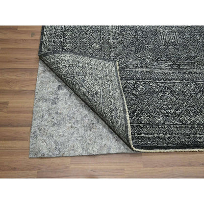 8'2"x10'2" Black Wool and Silk Intricate Star Design Hand Knotted Rug