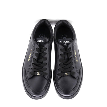 Leather Chanel Women's CC Logo Low-Top Sneakers