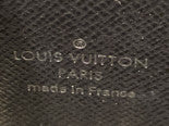Louis Vuitton Twist Belt Wallet On Chain Epi Leather