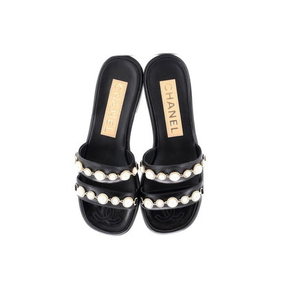 Chanel Women'S Double Strap Slide Sandals Leather And Faux Pearls