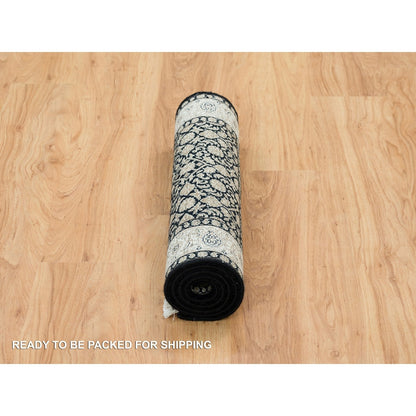 2'4"X4'7" Black Herrita Design 250 Kpsi Organic Wool Hand Knotted Rug