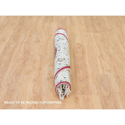 4'10"X4'10" Red Nain Design 250 Kpsi Soft Wool Hand Knotted Round Rug