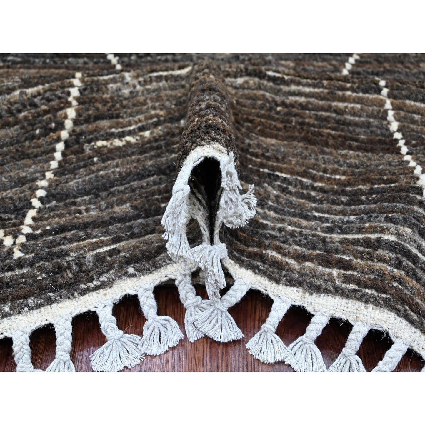 8'X10' Brown Moroccan Weave Geometric Design Hand Knotted Soft Wool Rug