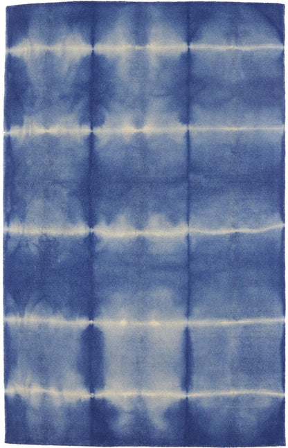 Tie-Dye Design Navy Blue Hand-Tufted Plush 5X8