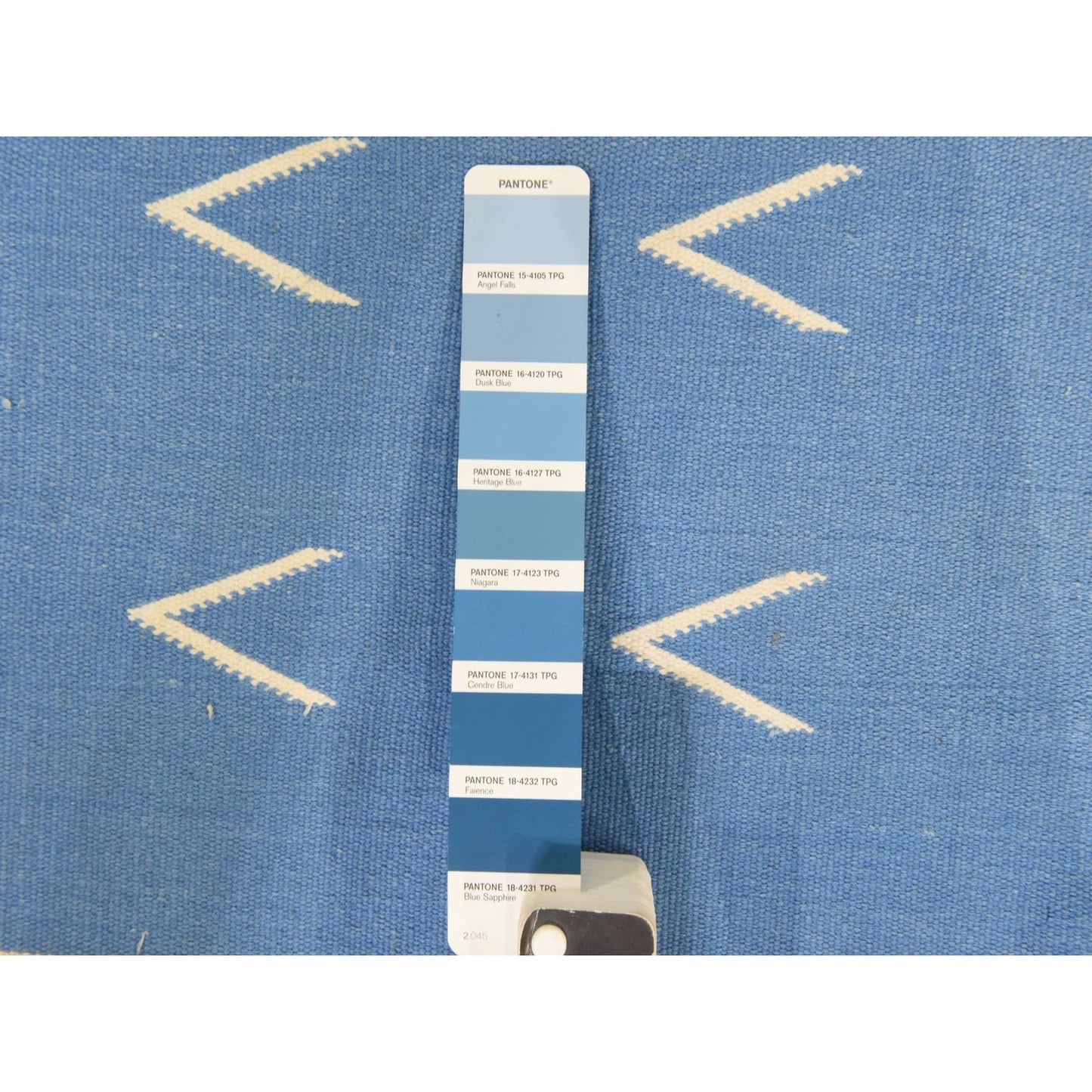 Modern 4'3"x6'6" Blue Vintage Durrie Kilim Pure Wool Hand Woven Rug with