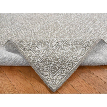 5'9"X9' Gray Wool And Silk Fine Jacquard Hand Loomed Oriental Rug