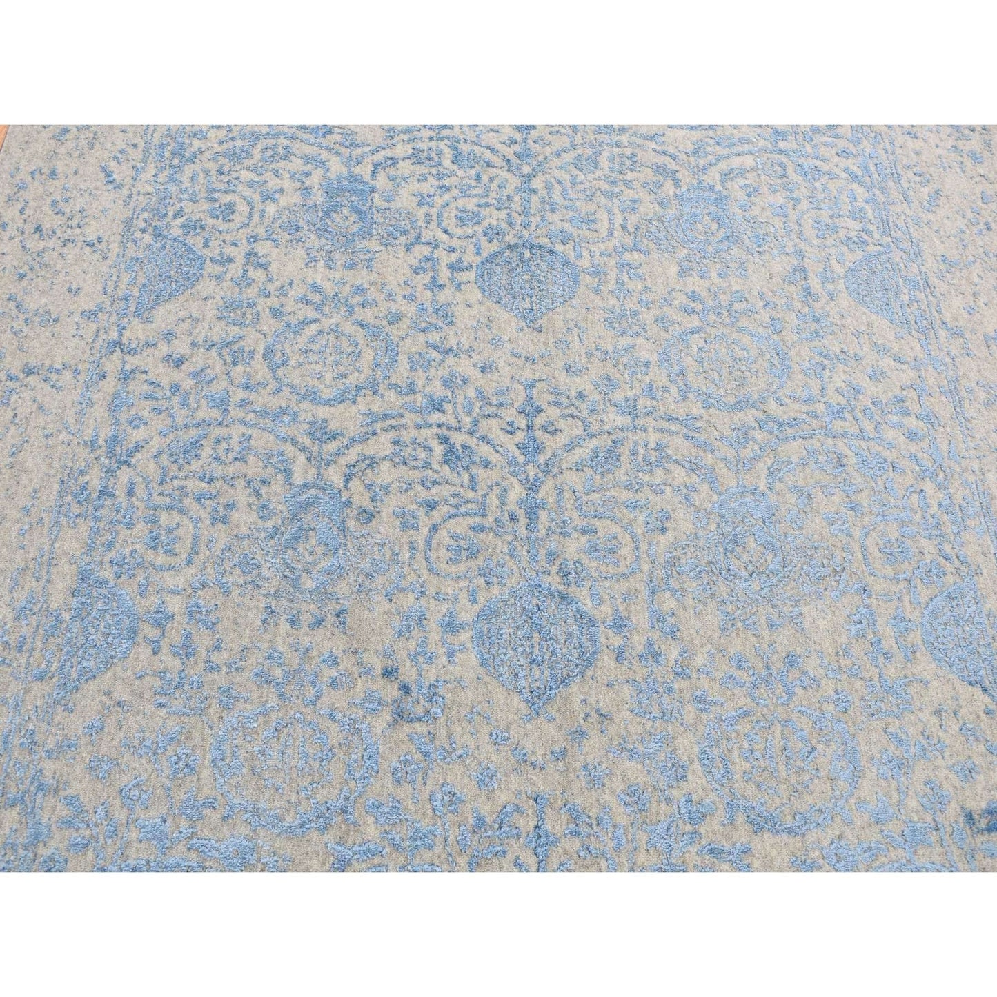 5'10"X8'9" Blue Hand Loomed Broken Pomegranate Design Tone On Tone Rug