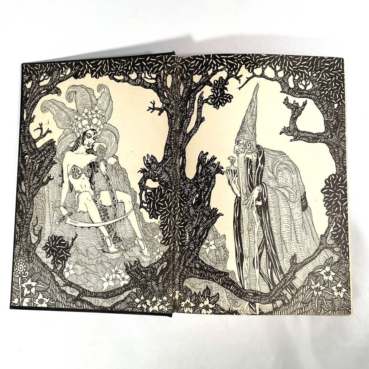 Gothic - Alraune by Hanns Heinz Ewers - 1st English 1929 Illustrated Mahlon Blaine