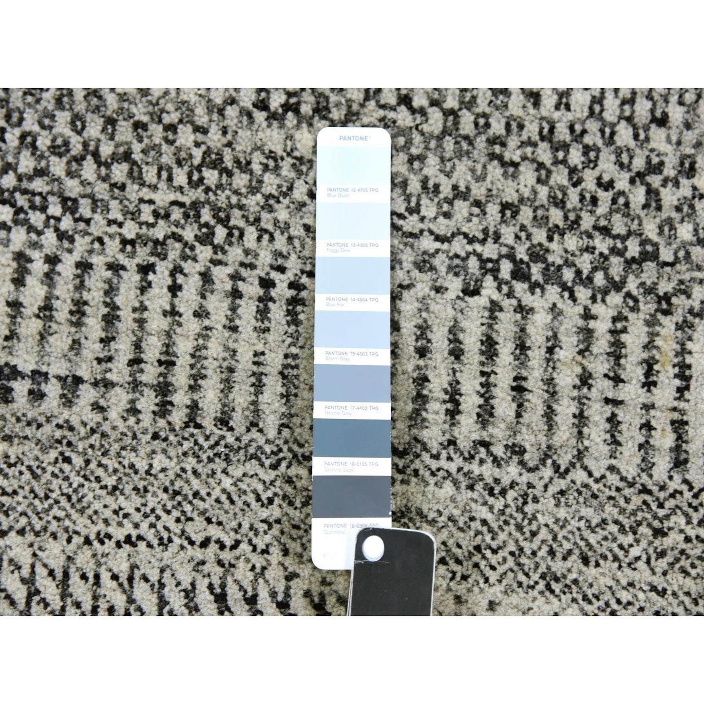 3'X4'10" Stone Eagle Gray Undyed Wool Grass Design Hand Knotted Rug