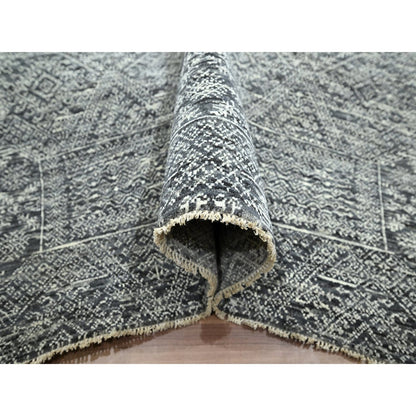 Rug 7'10"x10' Gray Intricate Geometric Design Wool and Silk Hand Knotted