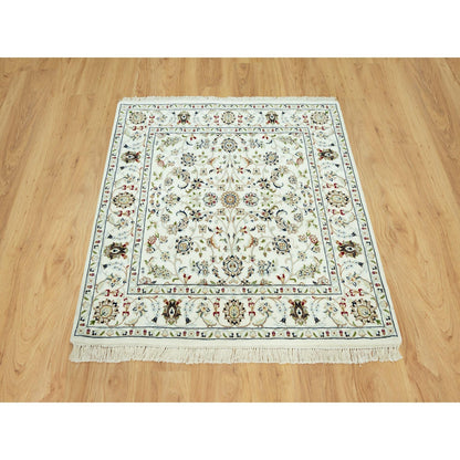 4'X4' Weathered White All Over Flower Design Hand Knotted Wool Square Rug