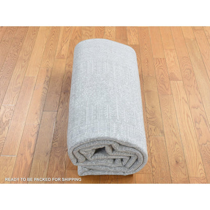 5'9"X9' Gray Wool And Silk Fine Jacquard Hand Loomed Oriental Rug