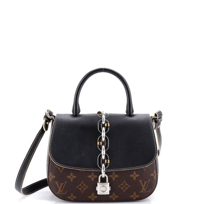 Louis Vuitton Chain It Handbag Monogram Canvas With Leather Pm