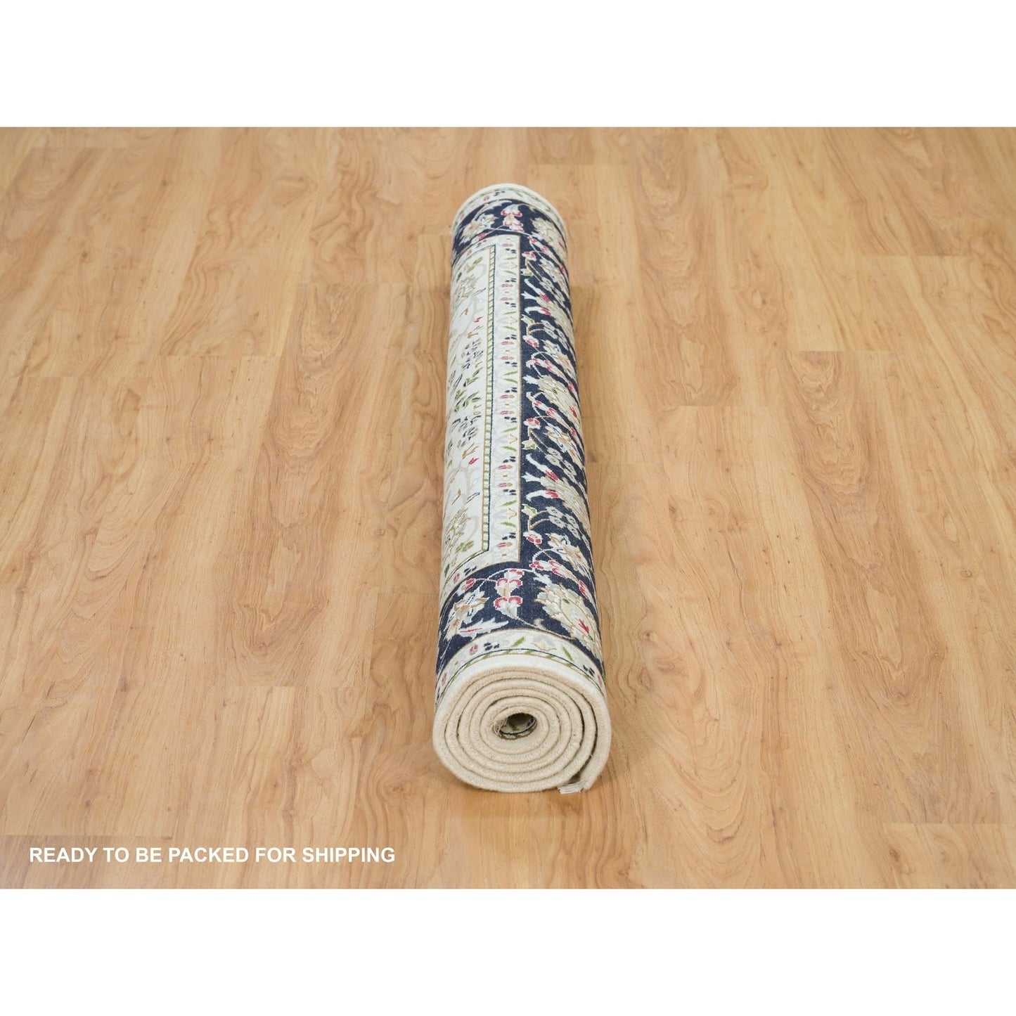 5'X7' Powder White Nain Design 250 Kpsi Soft Wool Hand Knotted Rug