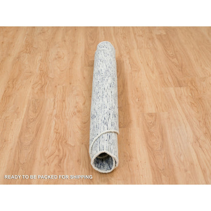 6'X6' Blue And Ivory Wool Hand Loomed Modern Striae Design Round Rug