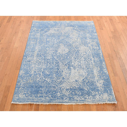 5'1"X7' Blue Wool And Silk Hand Knotted Broken Zoroastrian Design Rug