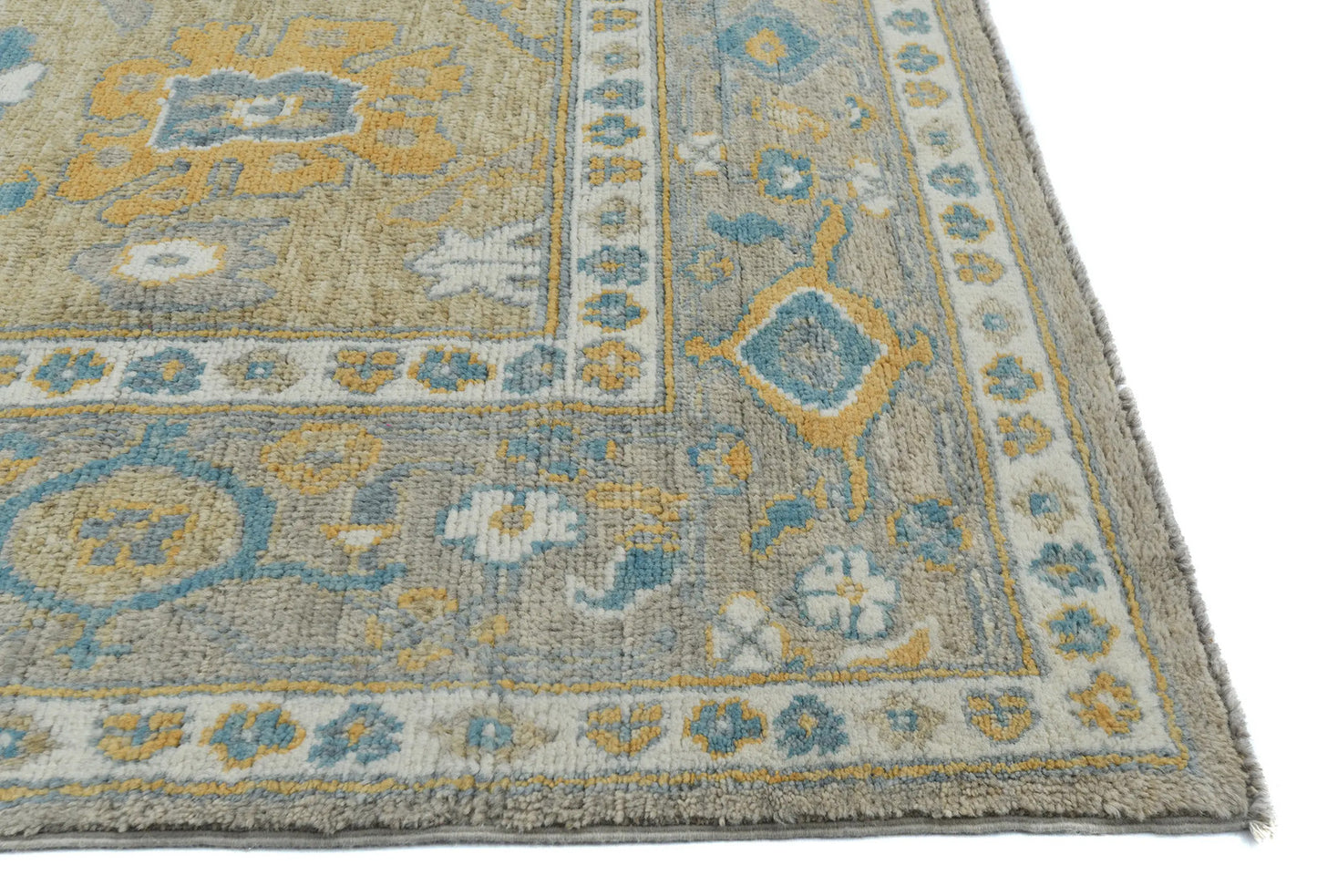Oushak Pakistan Oriental Rug Muted Colors Floral