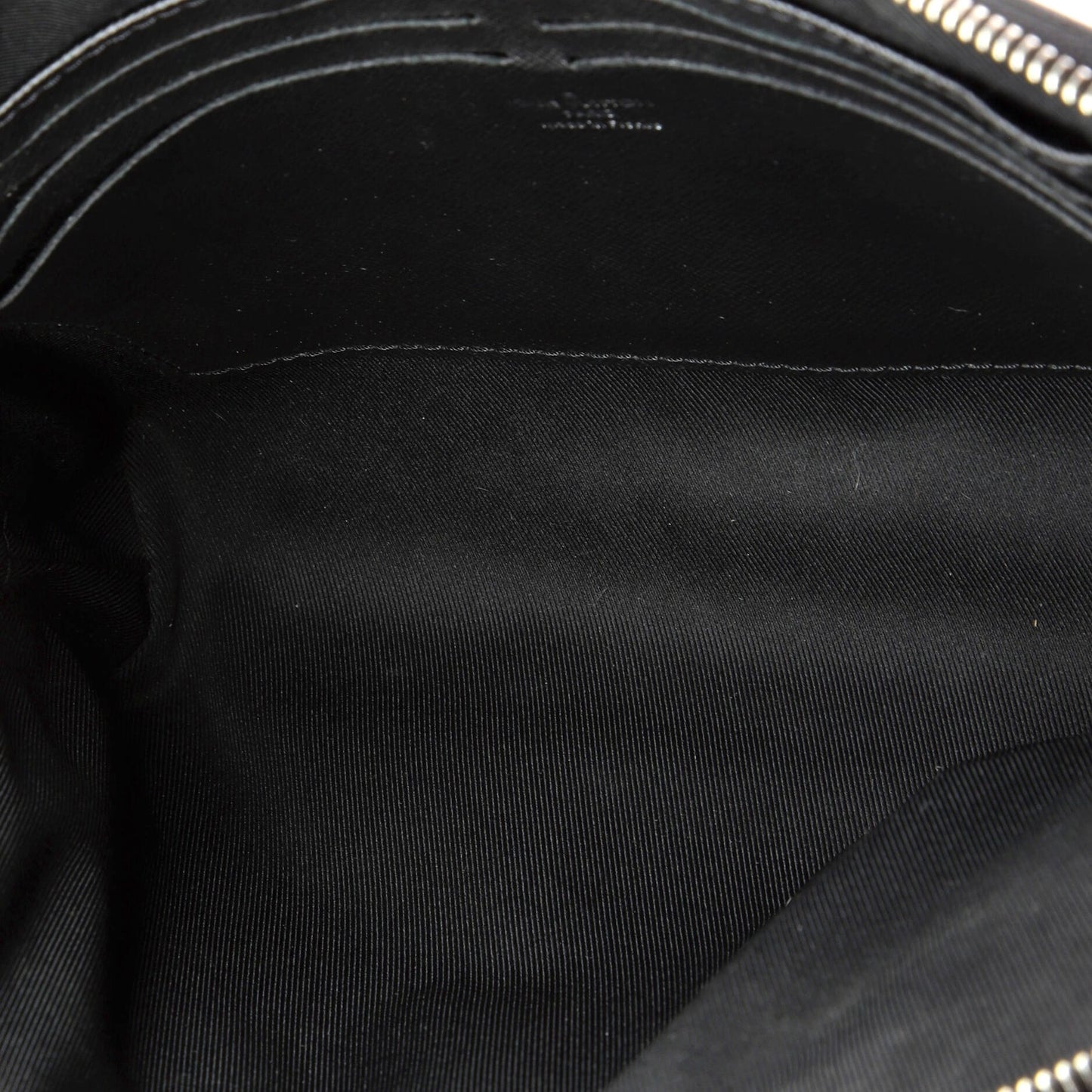 Louis Vuitton New Pouch Damier Graphite