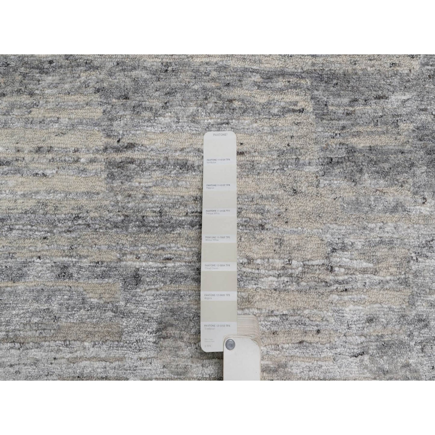 8'X10'2" Gray-Ivory Modern Design Hand Knotted Undyed Natural Wool Rug