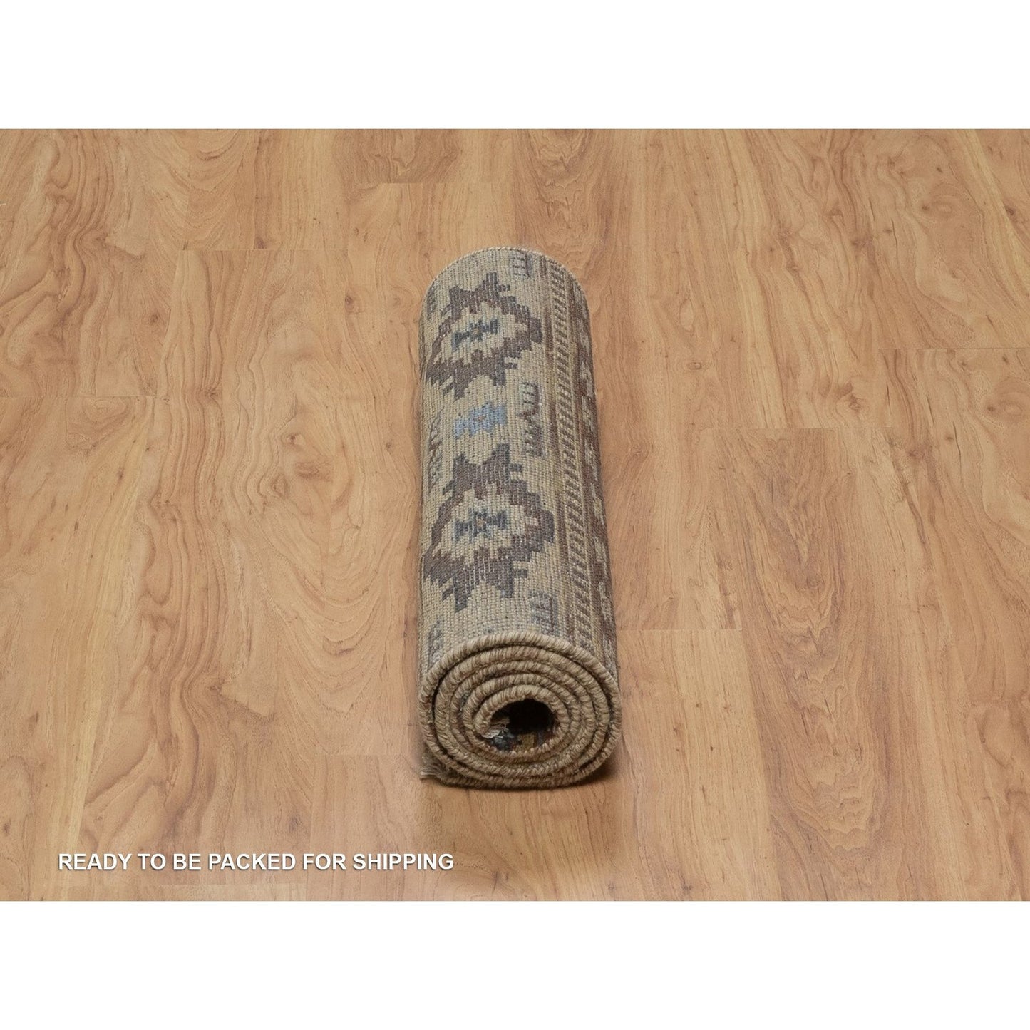 2'7"X5'10" Ivory Runner Rug Southwest Medallion Design Hand Knotted Wool