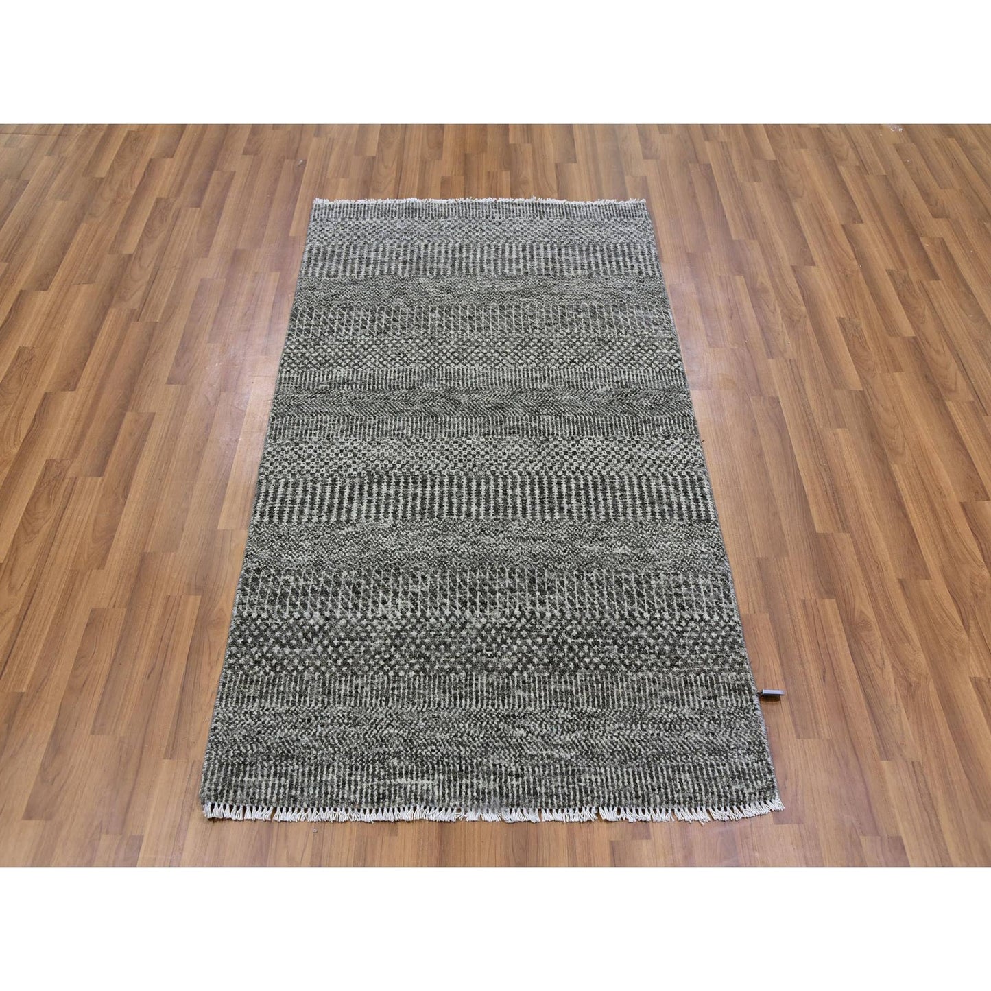 3'X5' Graphite Gray Grass Design Pure Undyed Wool Hand Knotted Rug