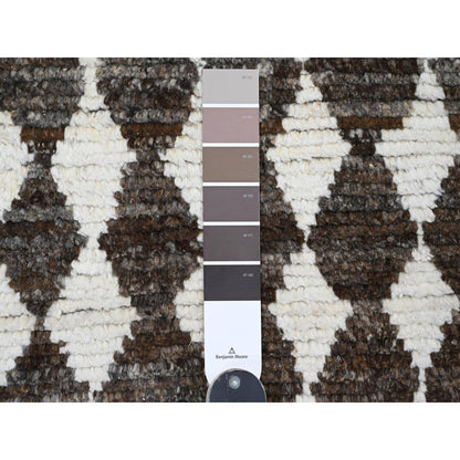 4'1"X5'6" Brown Moroccan Weave Geometric Pattern Wool Hand Knotted Rug