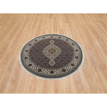5'X5' Gray Wool And Silk Hand Knotted Tebraz Mahi Round Oriental Rug