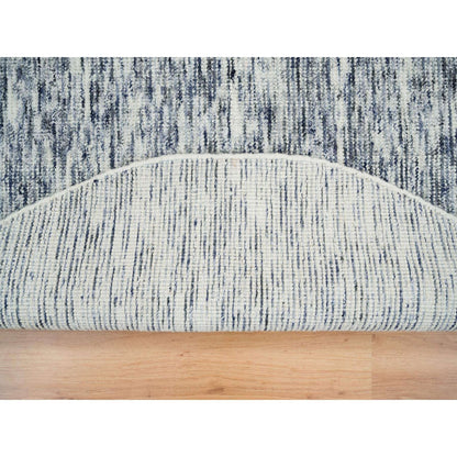 6'X6' Blue And Ivory Wool Hand Loomed Modern Striae Design Round Rug
