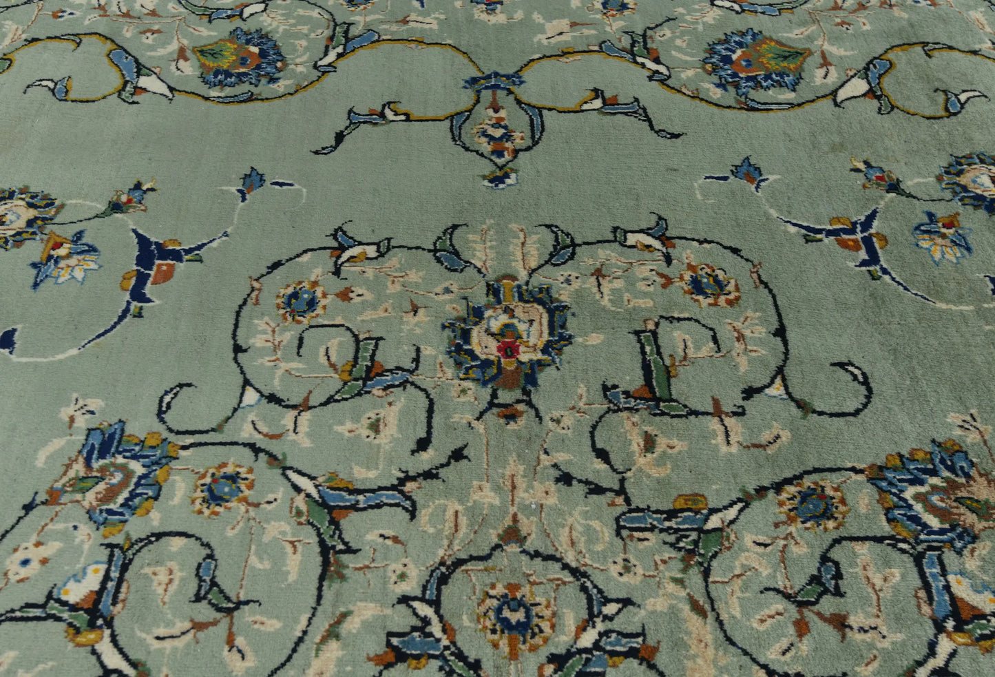 Vintage Hand-Knotted Oriental Rug 10X13 Ft