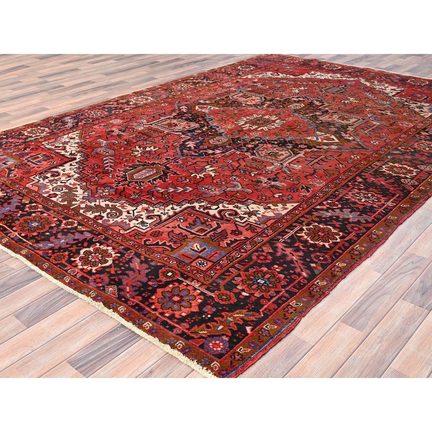 7'5"X10'10" Red Pure Wool Hand Knotted Semi Antique Zoroastrian Heris Rug