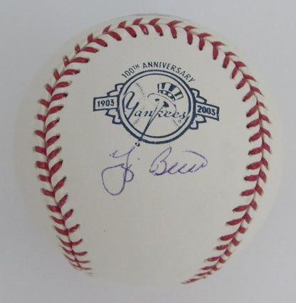 Yogi Berra Hof Signed/Auto Oml Baseball New York