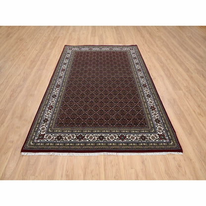 5'9"X8'9" Red Herrita Hand Knotted 175 Kpsi Wool And Silk Oriental Rug