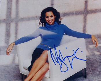 Minnie Driver Autographed 8X10 Photo