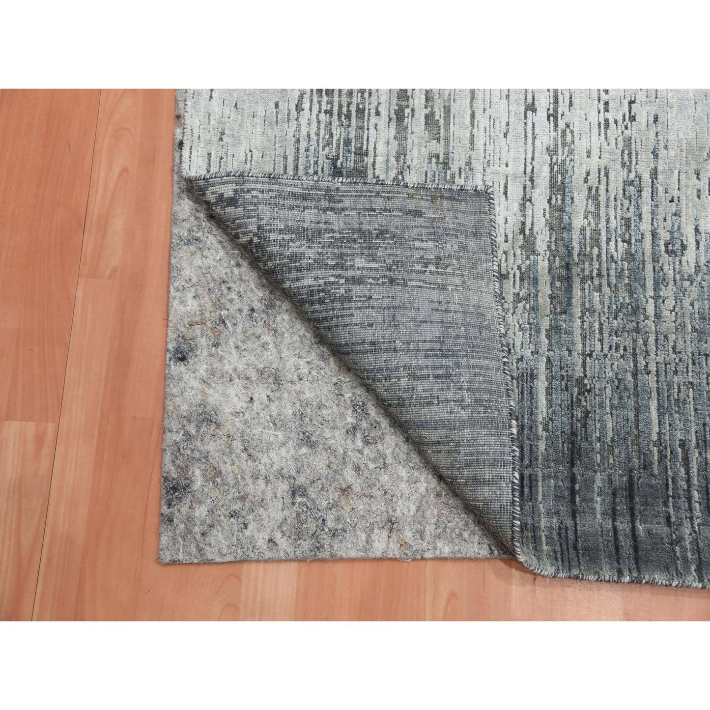 3'X5'3" Gray Modern Vertical Ombre Design Silk Wool Hand Knotted Rug