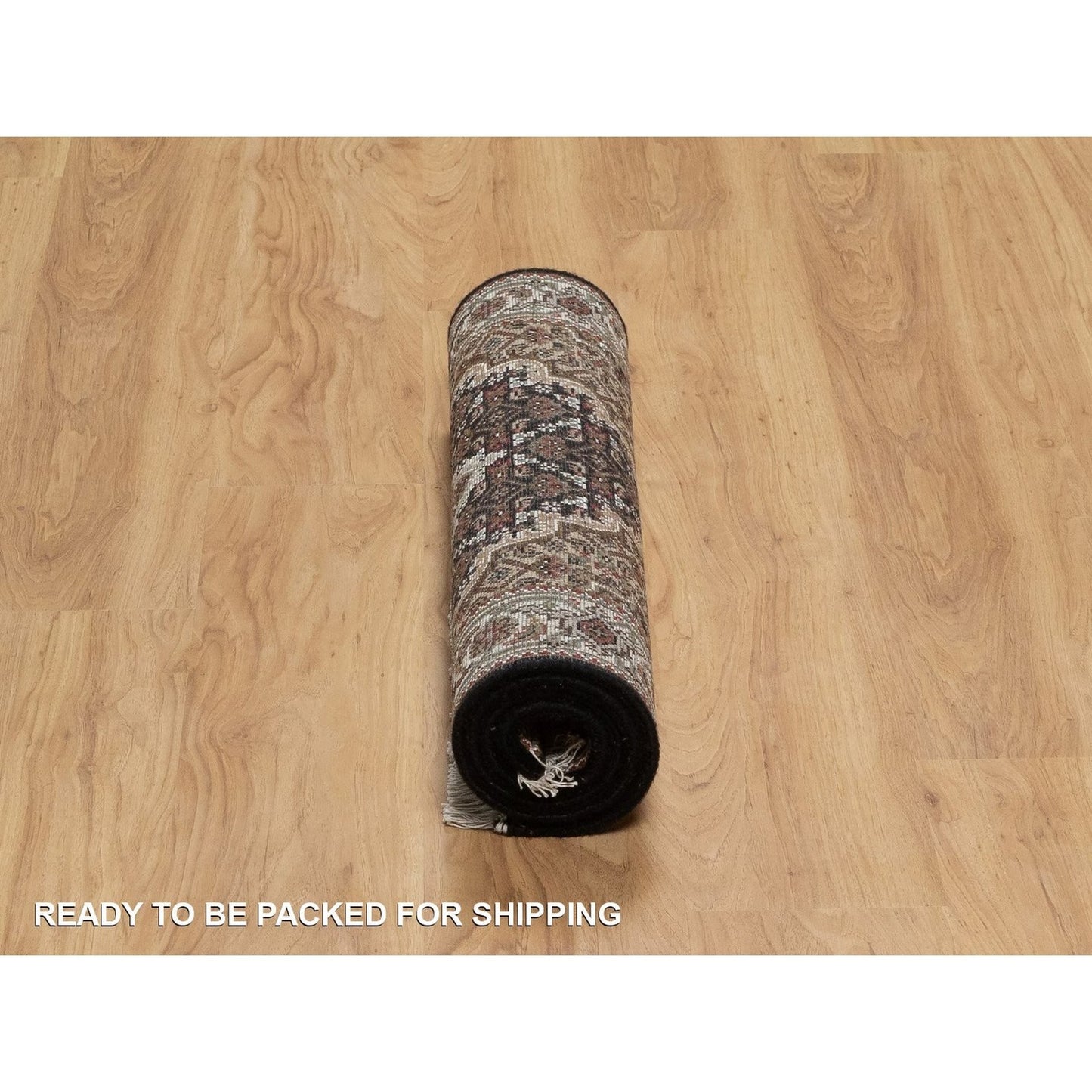 2'5"X4'8" Black Tebraz Mahi With Medallion Design Rug Wool Hand Knotted