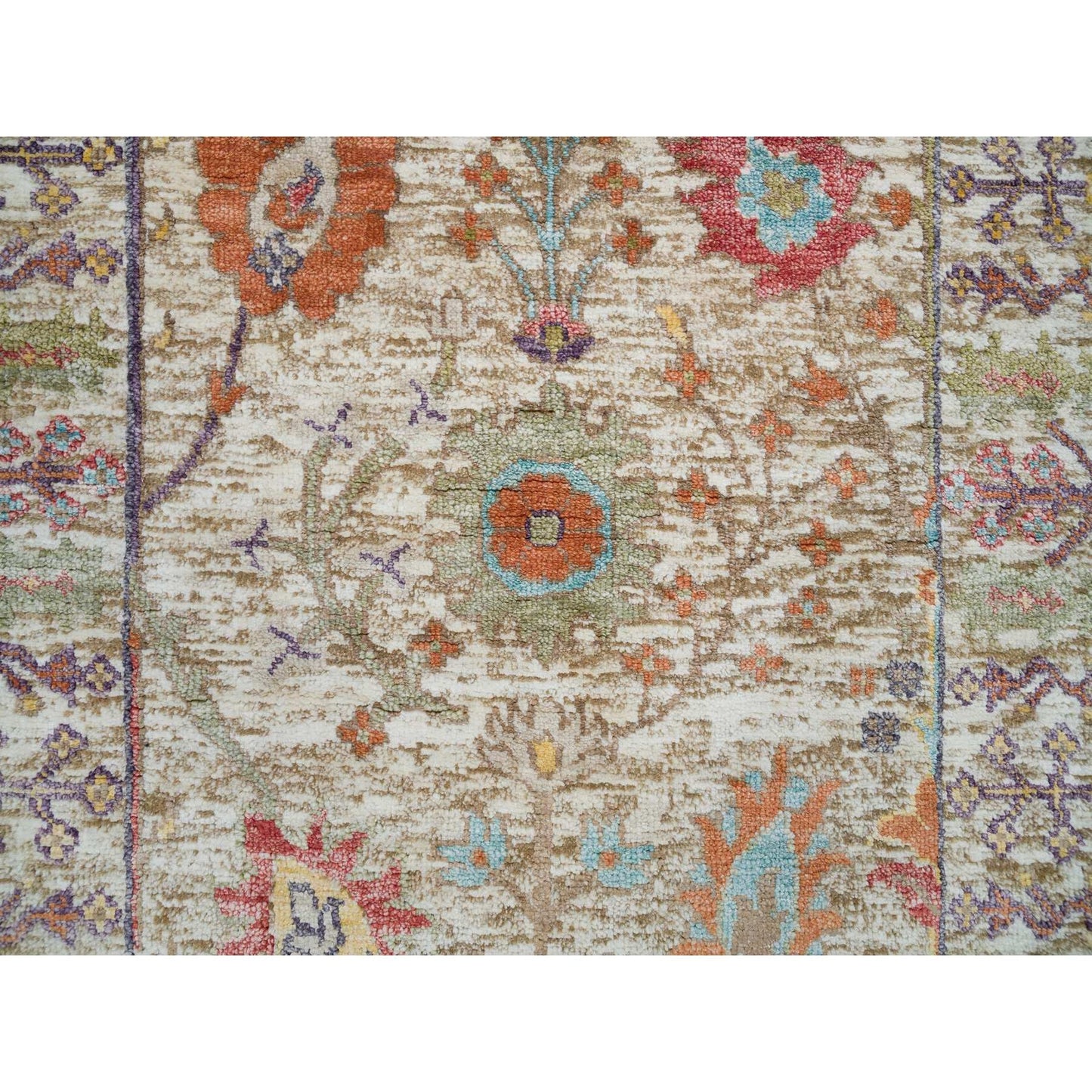 2'2"X3'1" Taupe Directional Vase Design Silk/Wool Hand Knotted Mat Rug