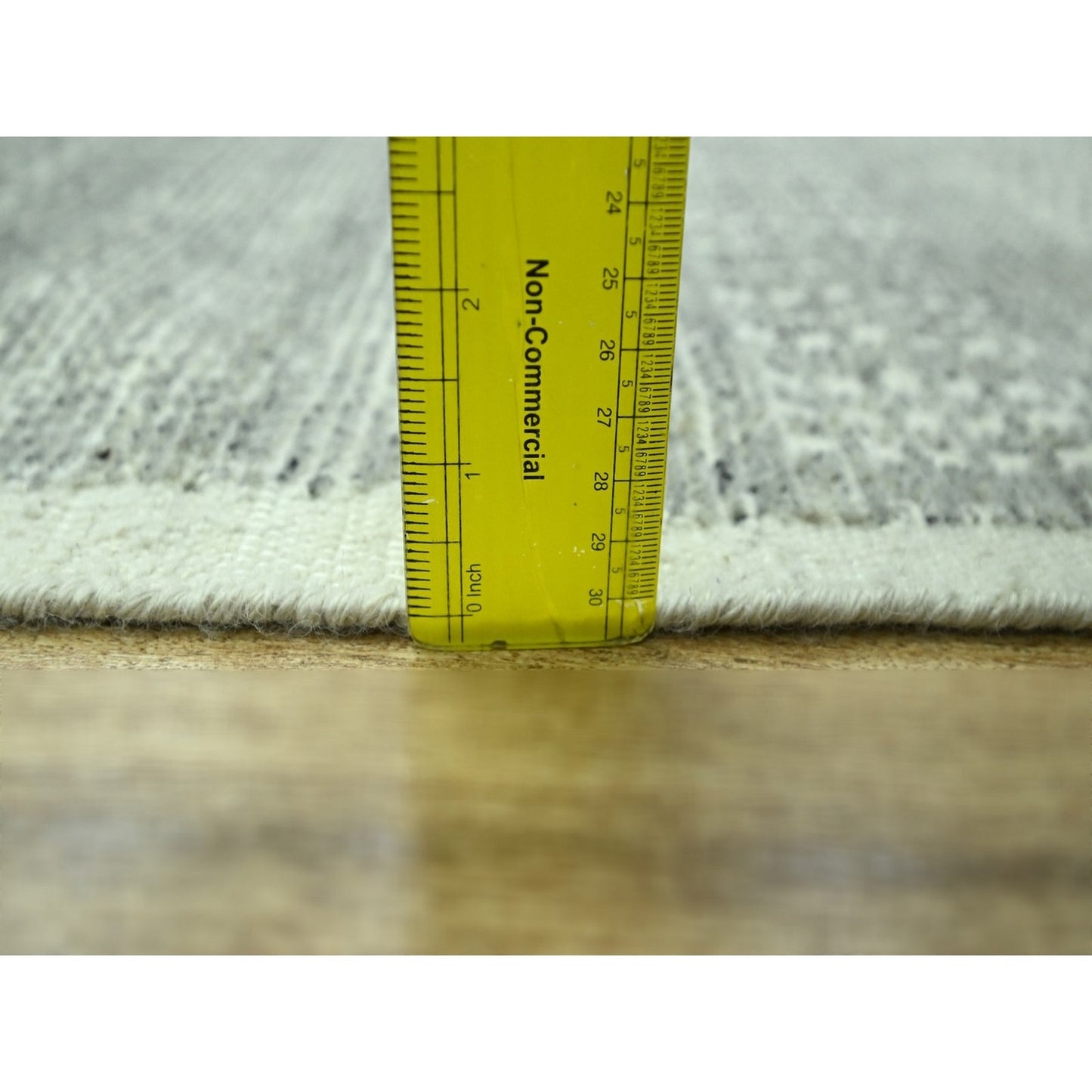 2'X3' Gray Hand Knotted Rug Wool Oxidized Grass Design Mat Sample