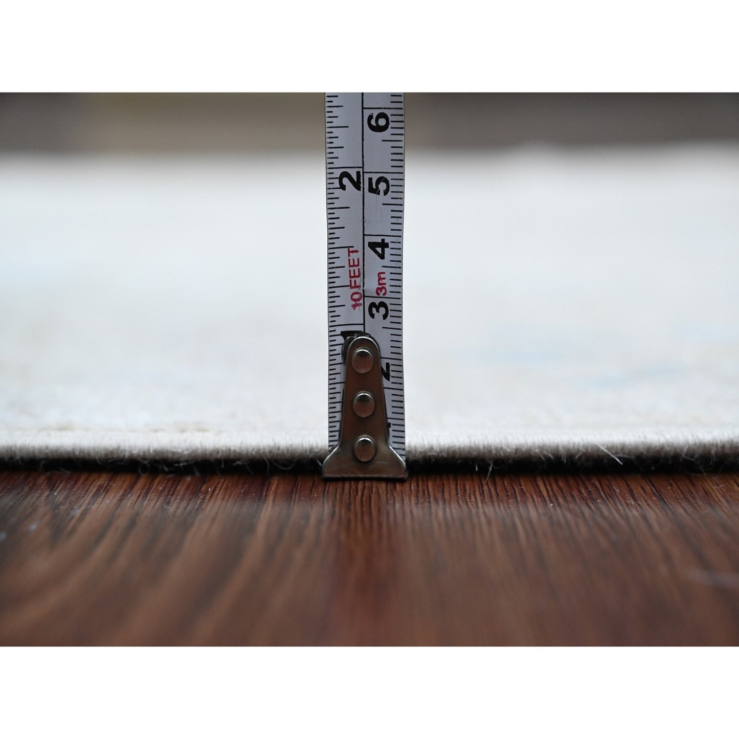 2'7"X9'10" White Angora Oushak Leaf Design Hand Knotted Wool Runner Rug