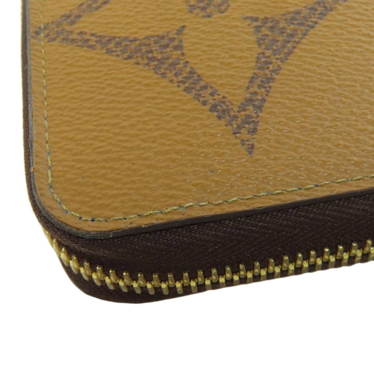 Louis Vuitton  M69353 Long Wallet (With Coin